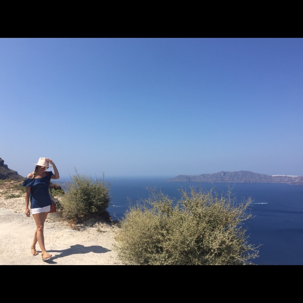 Meet your Posher, Caitlin